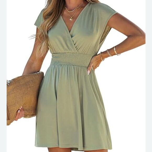 Cupshe Surplice Smocked Waist Mini Dress Olive Green Boho Dress - Picture 1 of 11